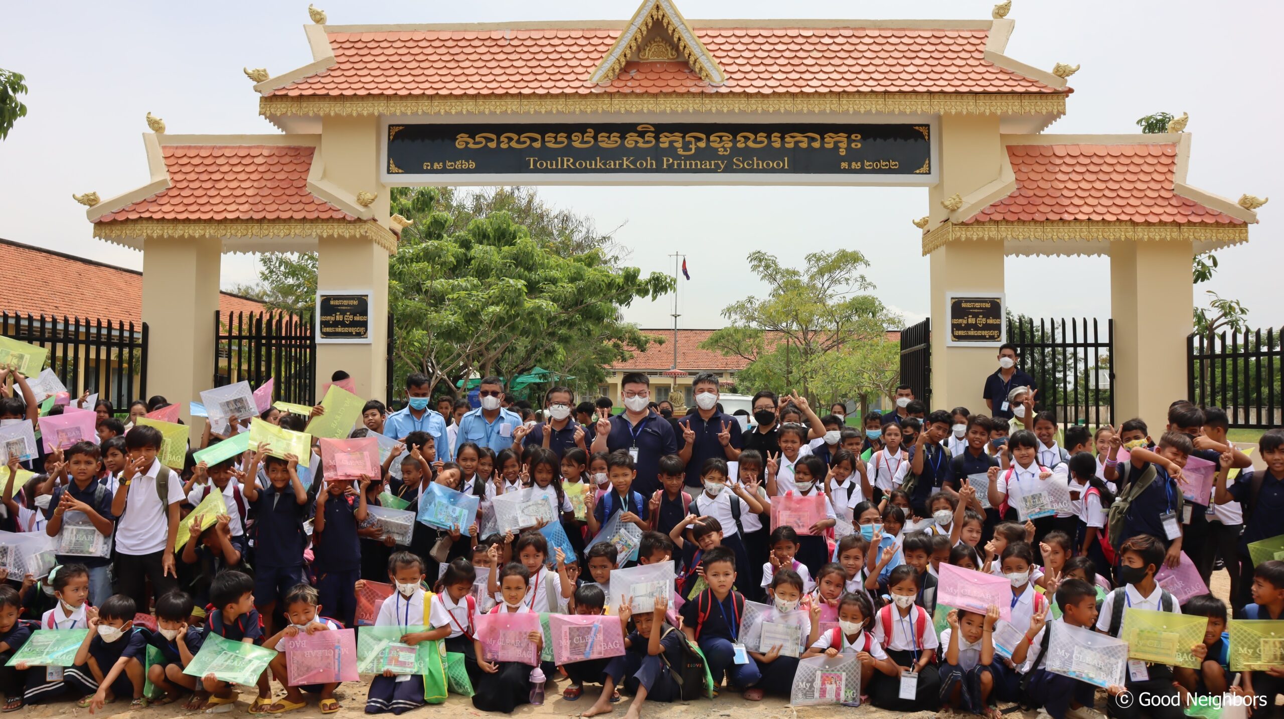 Good Neighbors Cambodia – Cam Capital Plc Supported Tuol Rokakos Primary School with School Supplies and T-Shirts